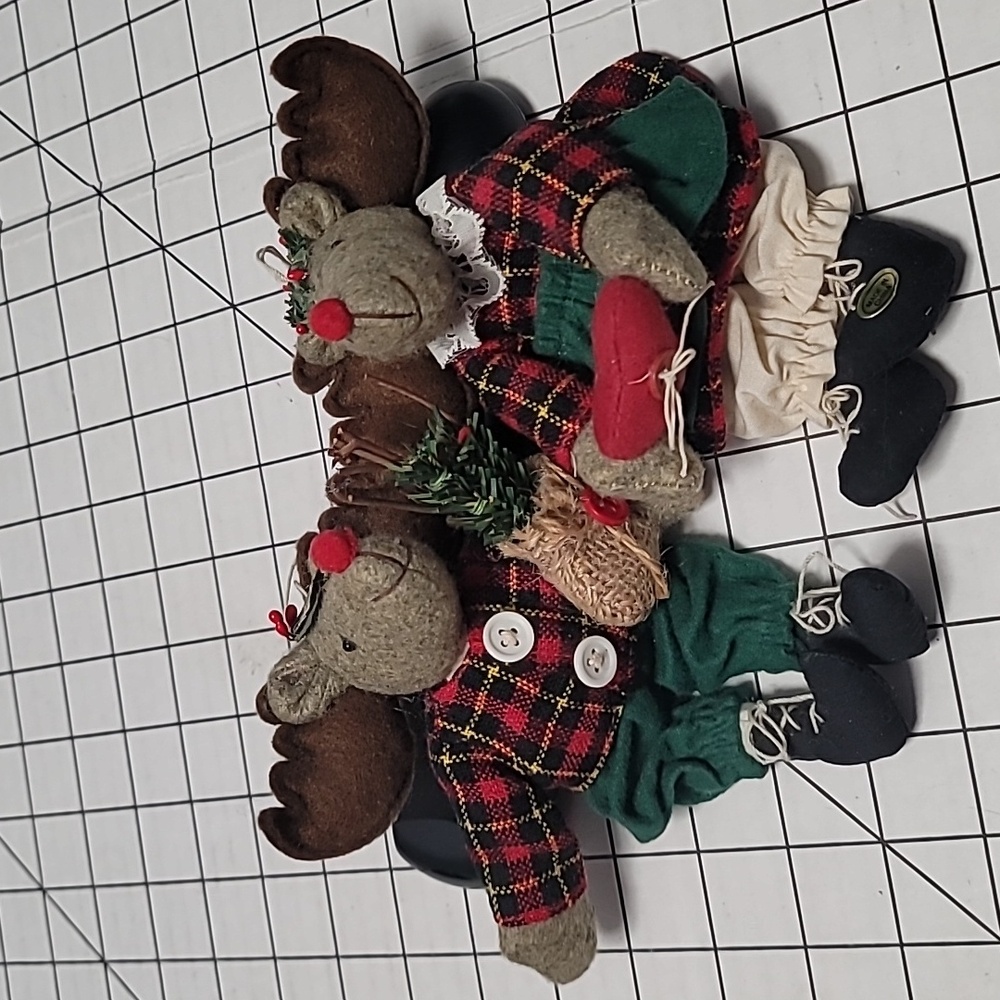 Mr‎ and Mrs Holiday Moose - Gently Preloved